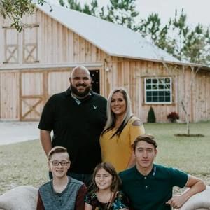 Meet your Posher, Bobby